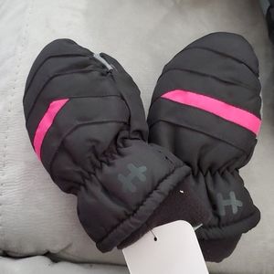 Hot Paws winter snow gloves 2-3Y buy 1 take 1